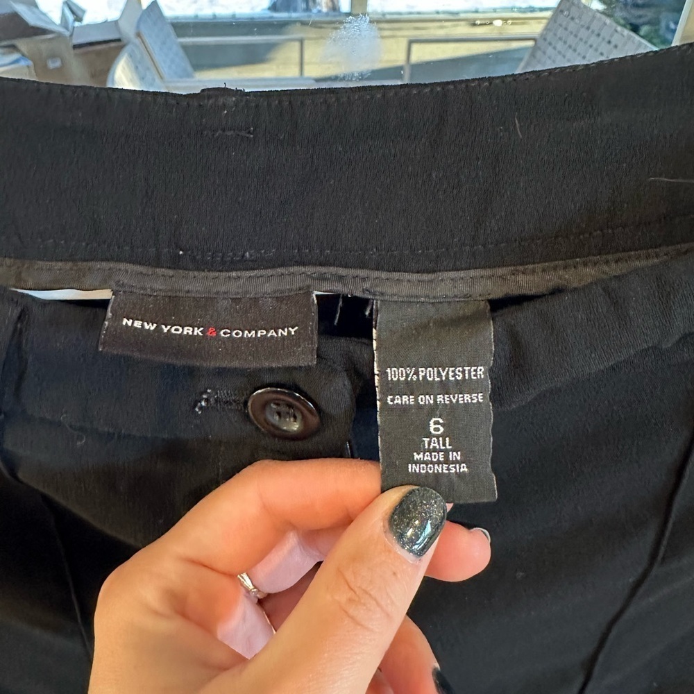 New York & Company Trousers - Picture 3 of 6